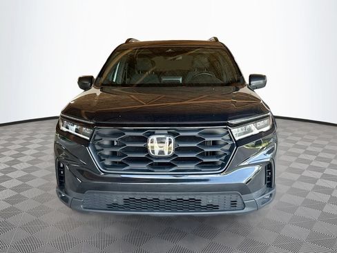 Used 2023 Honda Pilot EX-L image 2