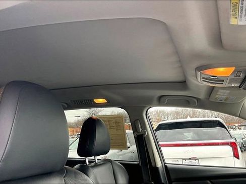 Used 2021 Subaru Ascent Limited w/ Technology Package image 20