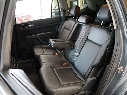 Used 2018 Volkswagen Atlas SEL AWD/4WD image 48