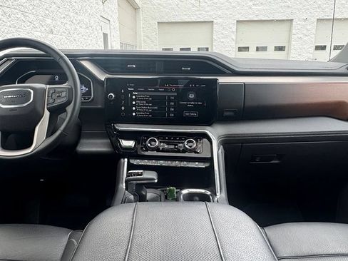 Used 2024 GMC Sierra 1500 Denali w/ Denali Reserve Package AWD/4WD image 14