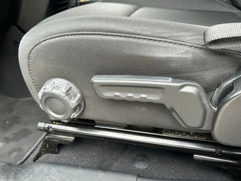 Certified 2018 Jeep Wrangler Unlimited Sahara image 18