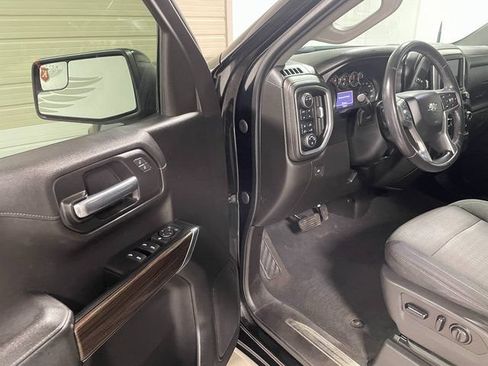 Used 2021 Chevrolet Silverado 1500 RST w/ Z71 Off-Road Package AWD/4WD image 10