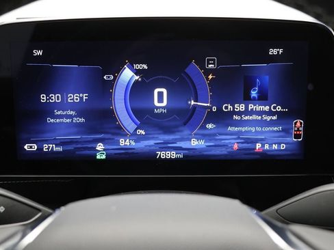 Used 2024 Chevrolet Blazer EV LT image 18