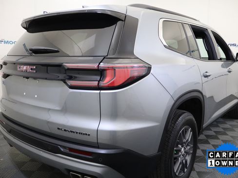 Used 2025 GMC Acadia Elevation image 5
