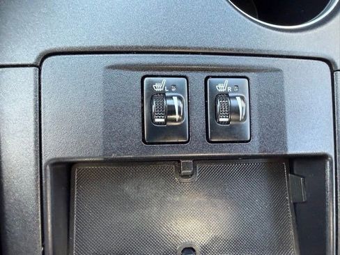 Used 2015 Toyota Camry XSE w/ Moonroof Package image 30