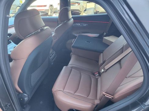 New 2026 Genesis GV70 2.5T Advanced image 14