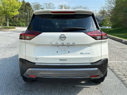 Certified 2023 Nissan Rogue SL w/ SL Premium Package AWD/4WD image 5