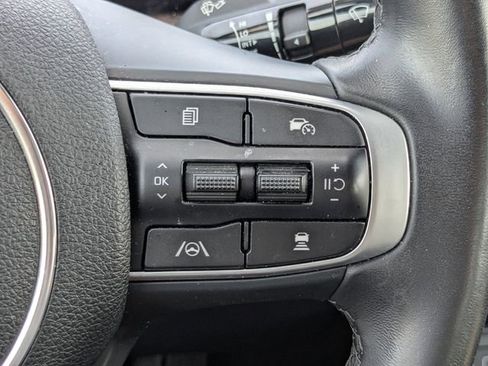 Certified 2025 Kia K5 GT-Line image 12