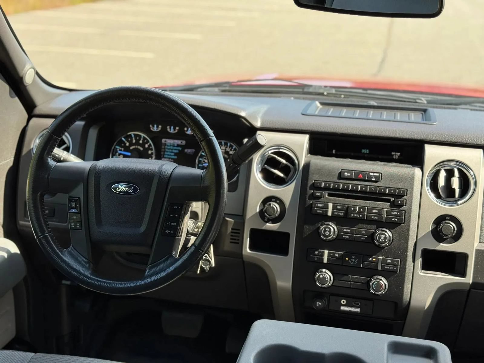 Used 2012 Ford F150 XLT w/ XLT Chrome Pkg RWD image 22