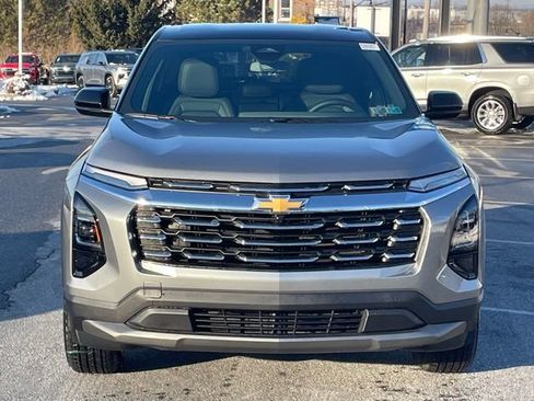 New 2026 Chevrolet Equinox LT w/ Convenience Package II image 8