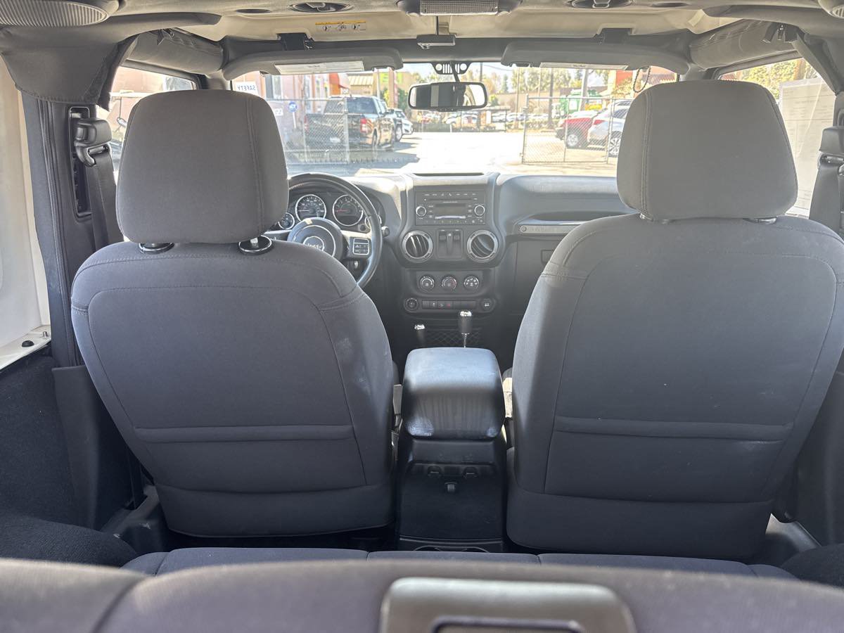 Used 2014 Jeep Wrangler Sport w/ Quick Order Package 24S AWD/4WD image 9