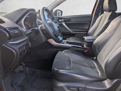 Used 2024 Mitsubishi Eclipse Cross SE image 11