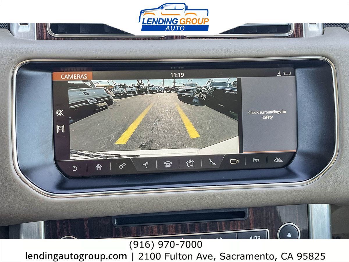 Used 2017 Land Rover Range Rover HSE AWD/4WD image 23