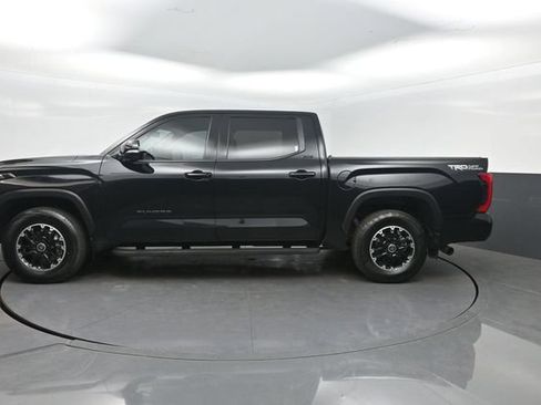 Used 2022 Toyota Tundra SR5 RWD image 3