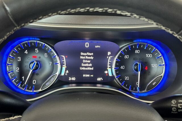 Used 2022 Chrysler Pacifica Touring-L FWD image 22