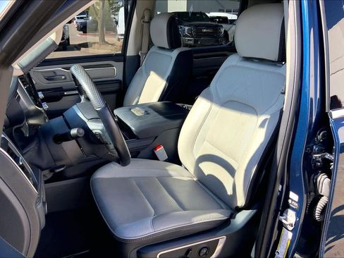 Used 2022 RAM 1500 Limited image 8