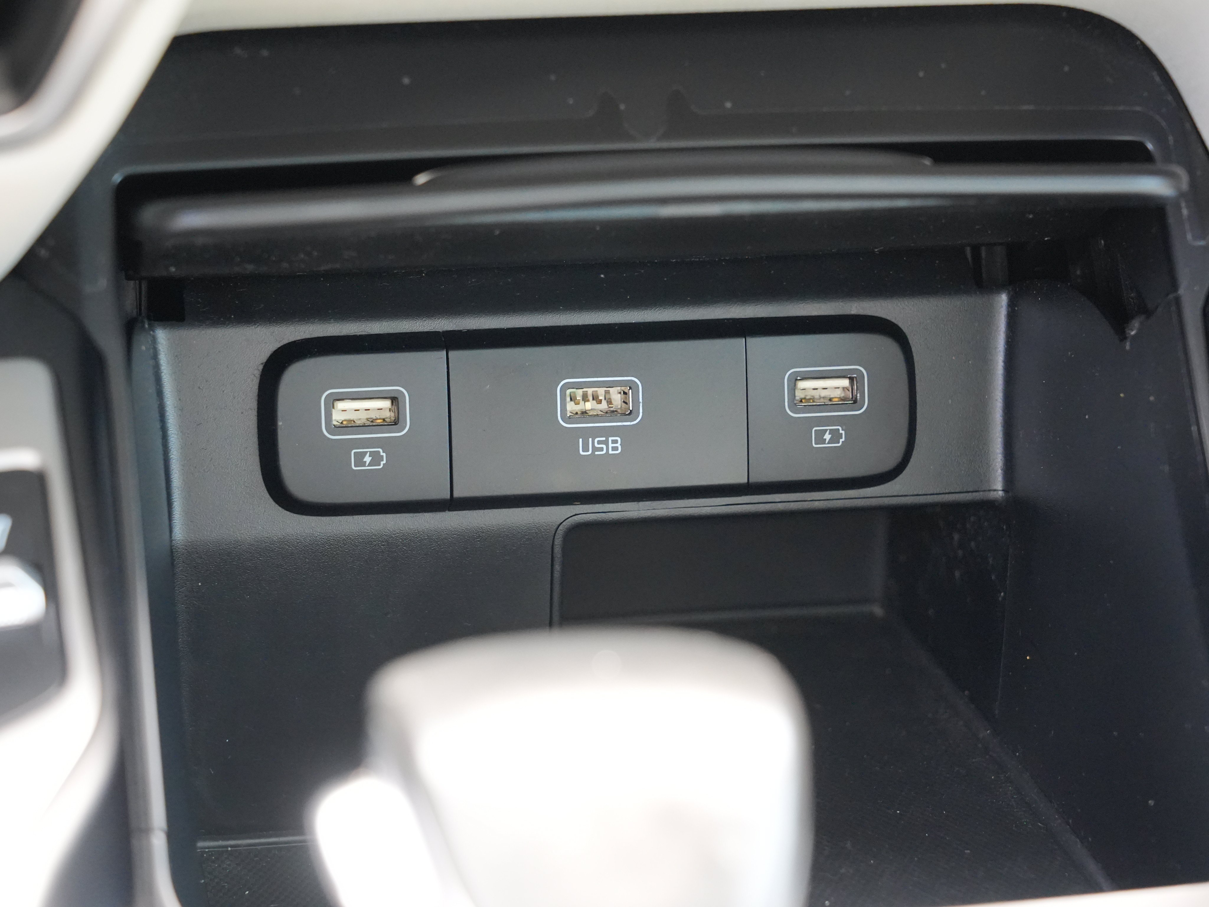 Used 2021 Kia Sorento S w/ Panoramic Sunroof Package FWD image 27