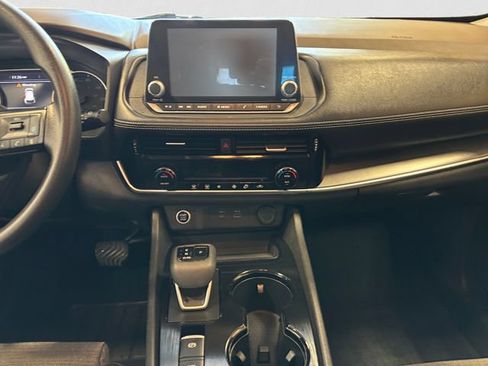 Used 2021 Nissan Rogue SV AWD/4WD image 12