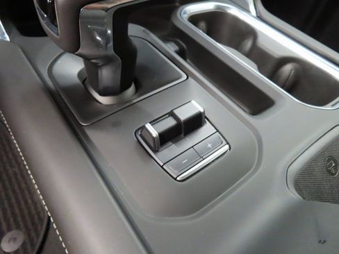 Used 2022 GMC Sierra 1500 Denali Ultimate image 49