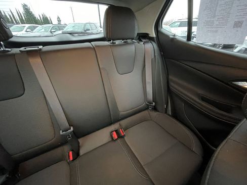 Used 2025 Buick Encore GX Preferred image 37