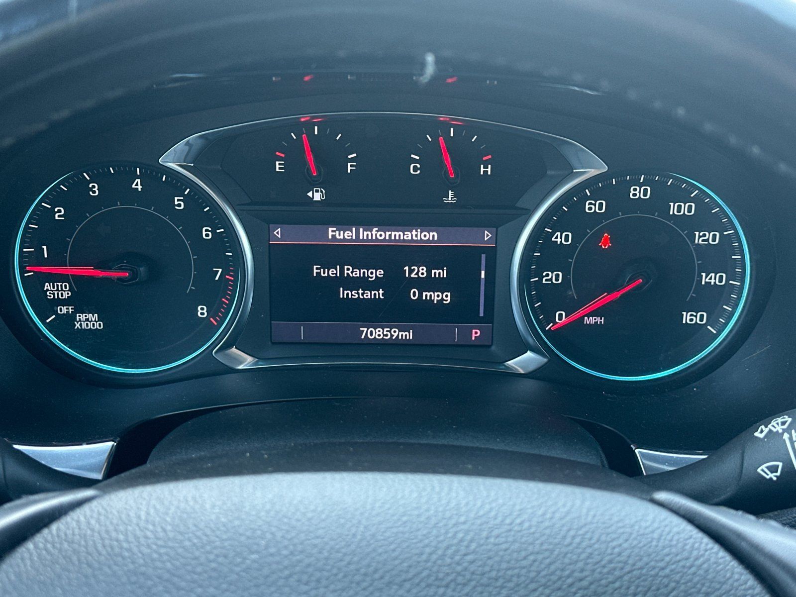 Used 2022 Chevrolet Traverse LT FWD image 24