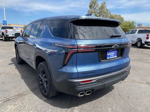 Used 2024 Chevrolet Traverse LS w/ Midnight/Sport Edition FWD image 20