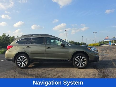 Used 2017 Subaru Outback 2.5i Limited AWD/4WD image 2
