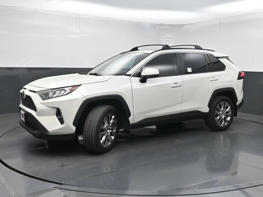 Used 2021 Toyota RAV4 XLE Premium FWD image 21