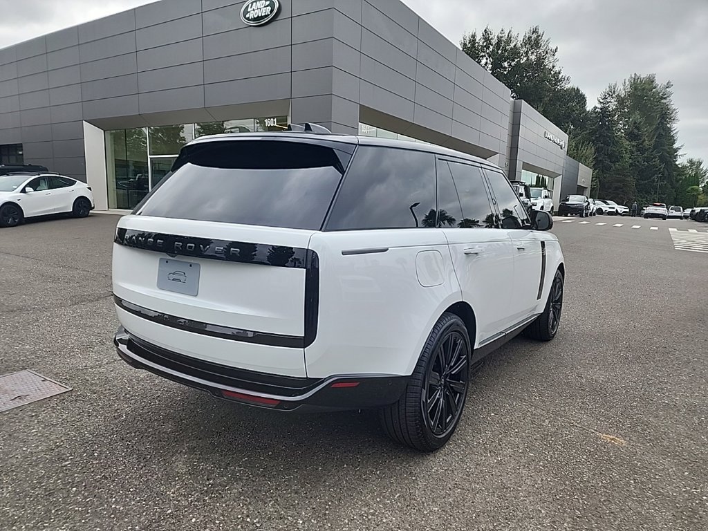 New 2027 Land Rover Range Rover SE AWD/4WD image 5