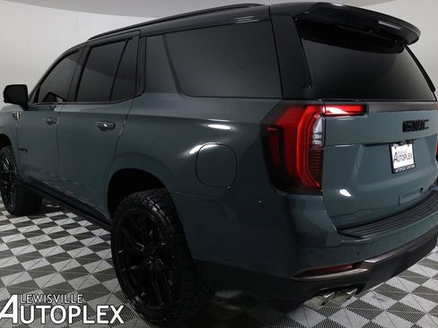 Used 2025 GMC Yukon AT4 Ultimate w/ LPO, Floor Liner Package AWD/4WD image 7