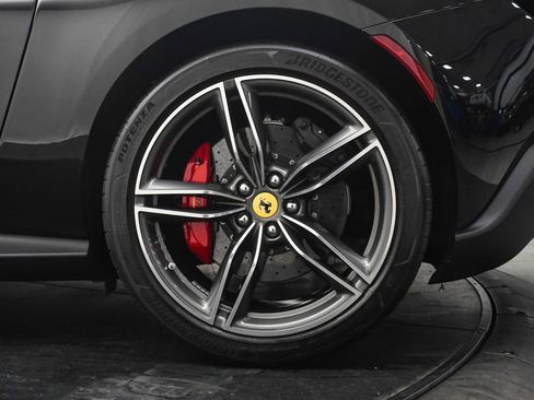 Used 2023 Ferrari Roma Nero Daytona image 36