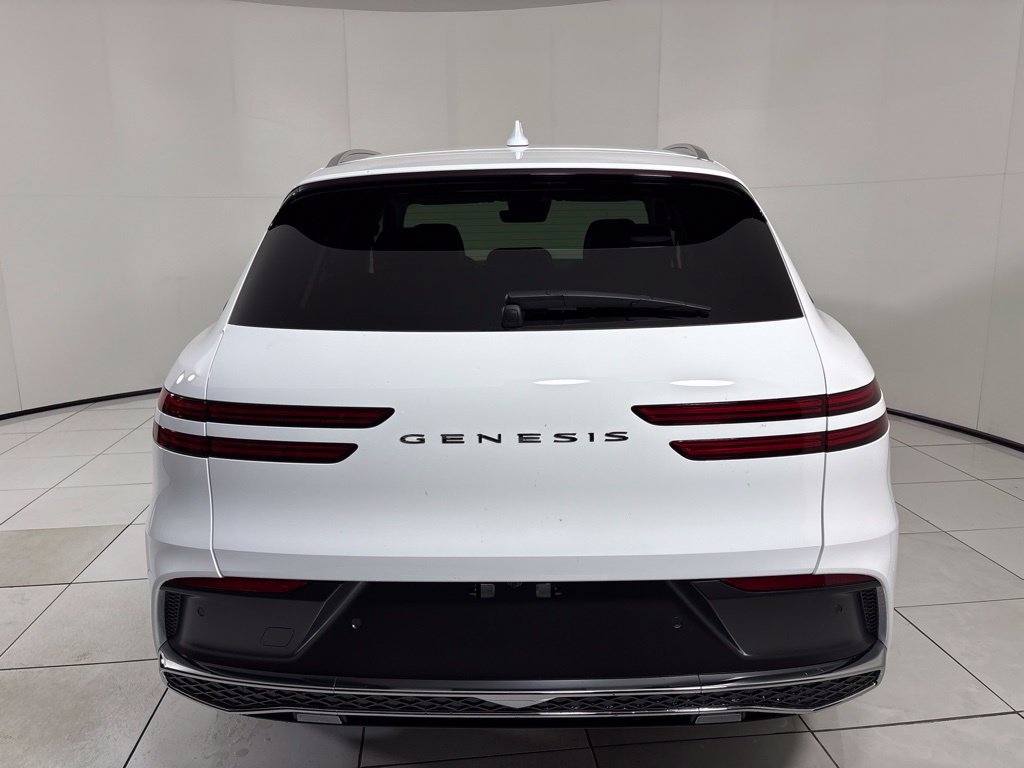 New 2027 Genesis GV70 2.5T Select AWD/4WD image 4