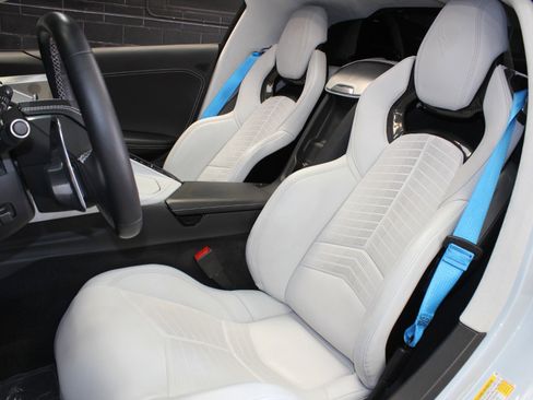 Used 2020 Chevrolet Corvette Stingray Premium Cpe w/ 3LT Preferred Equipment Group image 46