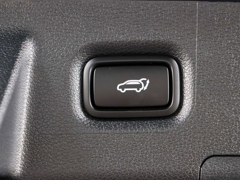 Used 2021 Hyundai Santa Fe SEL w/ Convenience Package FWD image 28