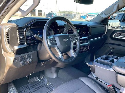 Used 2023 Chevrolet Silverado 1500 RST w/ Z71 Off-Road Package image 14