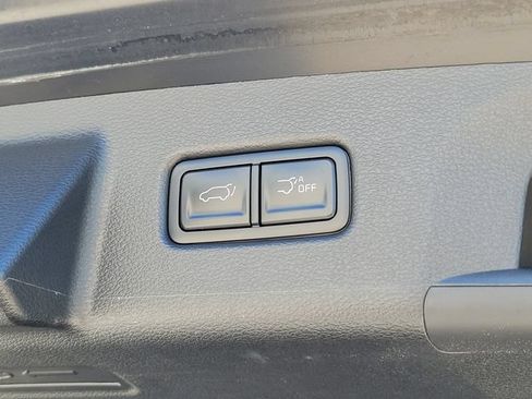 Certified 2025 Kia Telluride EX FWD image 9