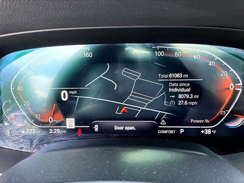 Used 2022 BMW X5 sDrive40i w/ M Sport Package image 25