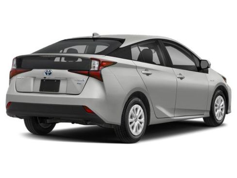 Used 2022 Toyota Prius LE FWD image 2