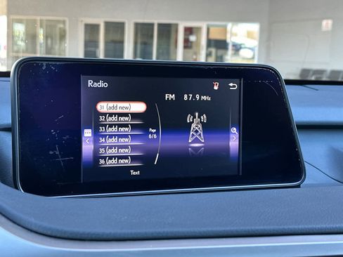 Used 2017 Lexus RX 350 FWD w/ Premium Package image 13