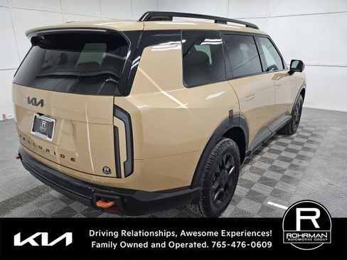 Used 2027 Kia Telluride SX Prestige X-Pro AWD/4WD image 4