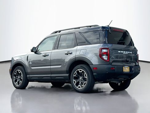 Used 2025 Ford Bronco Sport Outer Banks AWD/4WD image 13