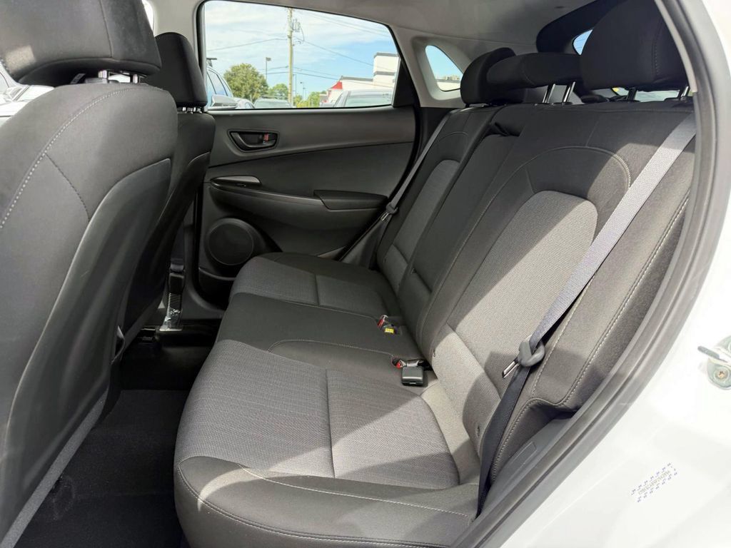 Certified 2023 Hyundai Kona SEL w/ Winter Weather Package AWD/4WD image 13