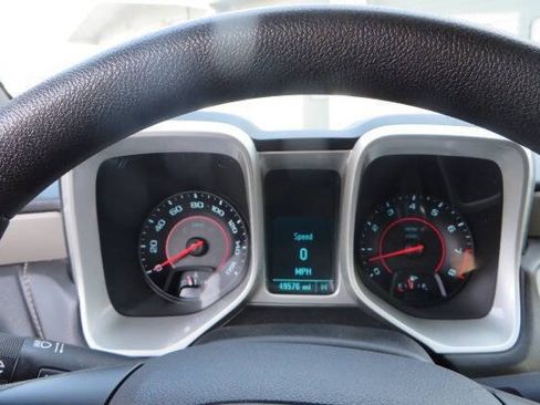 Used 2015 Chevrolet Camaro LS RWD image 38