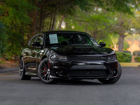 Used 2016 Dodge Charger SRT w/ Harman/Kardon Audio Group image 1