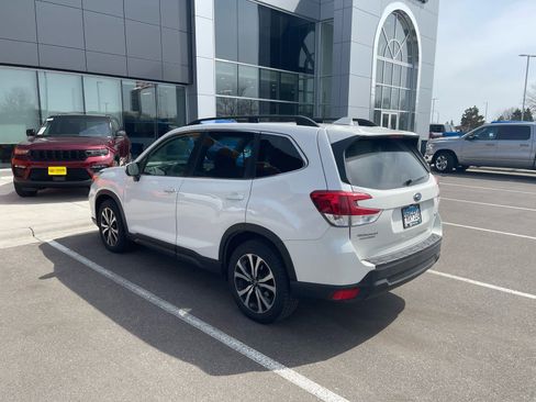 Used 2021 Subaru Forester Limited image 6