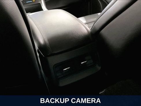 Used 2024 Ford Edge SEL AWD/4WD image 13