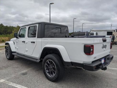 Certified 2022 Jeep Gladiator Overland w/ Popular Equipment Package image 19