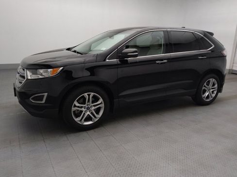 Used 2016 Ford Edge Titanium w/ Equipment Group 301A AWD/4WD image 2