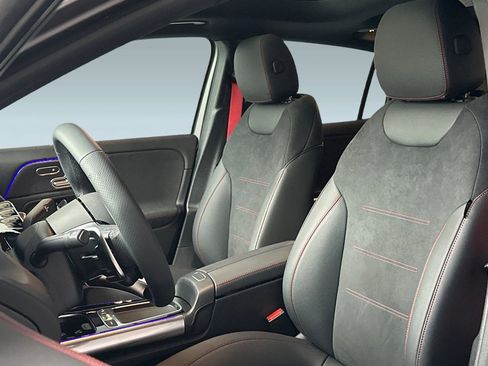 New 2025 Mercedes-Benz GLA 35 AMG AMG GLA 35 image 19