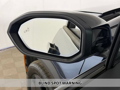 Used 2023 Fisker Ocean Ultra AWD/4WD image 7